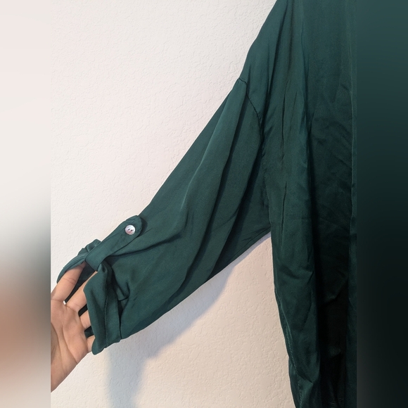 Brand Bazar Emerald Green Silk Fringe Open Front Roll-Tab Lightweight Cardigan - Picture 6 of 11